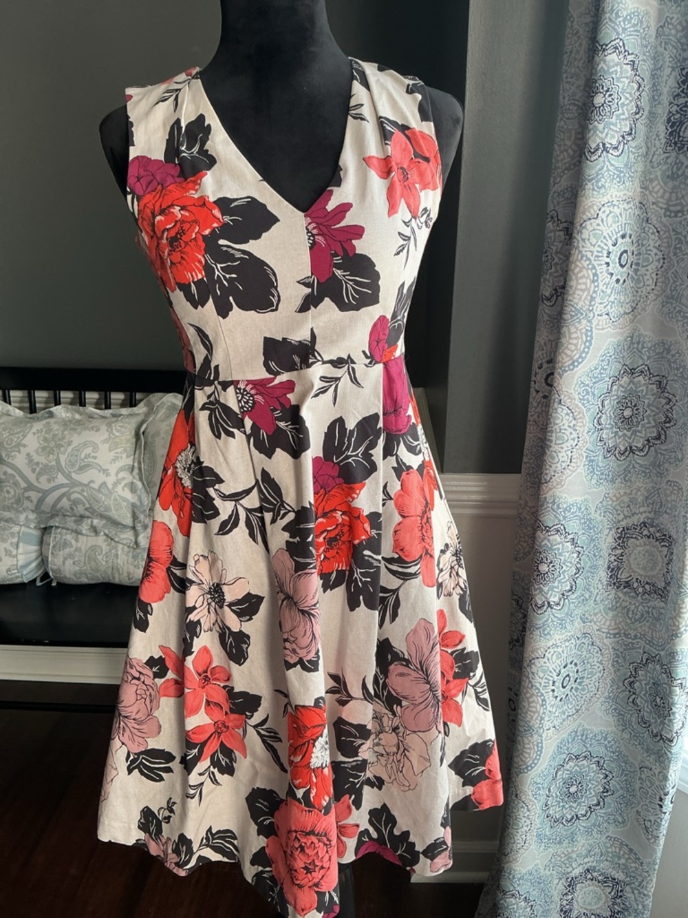 Ann Taylor Floral Fit-and-Flare Dress in Cream, Black, Red and Pink